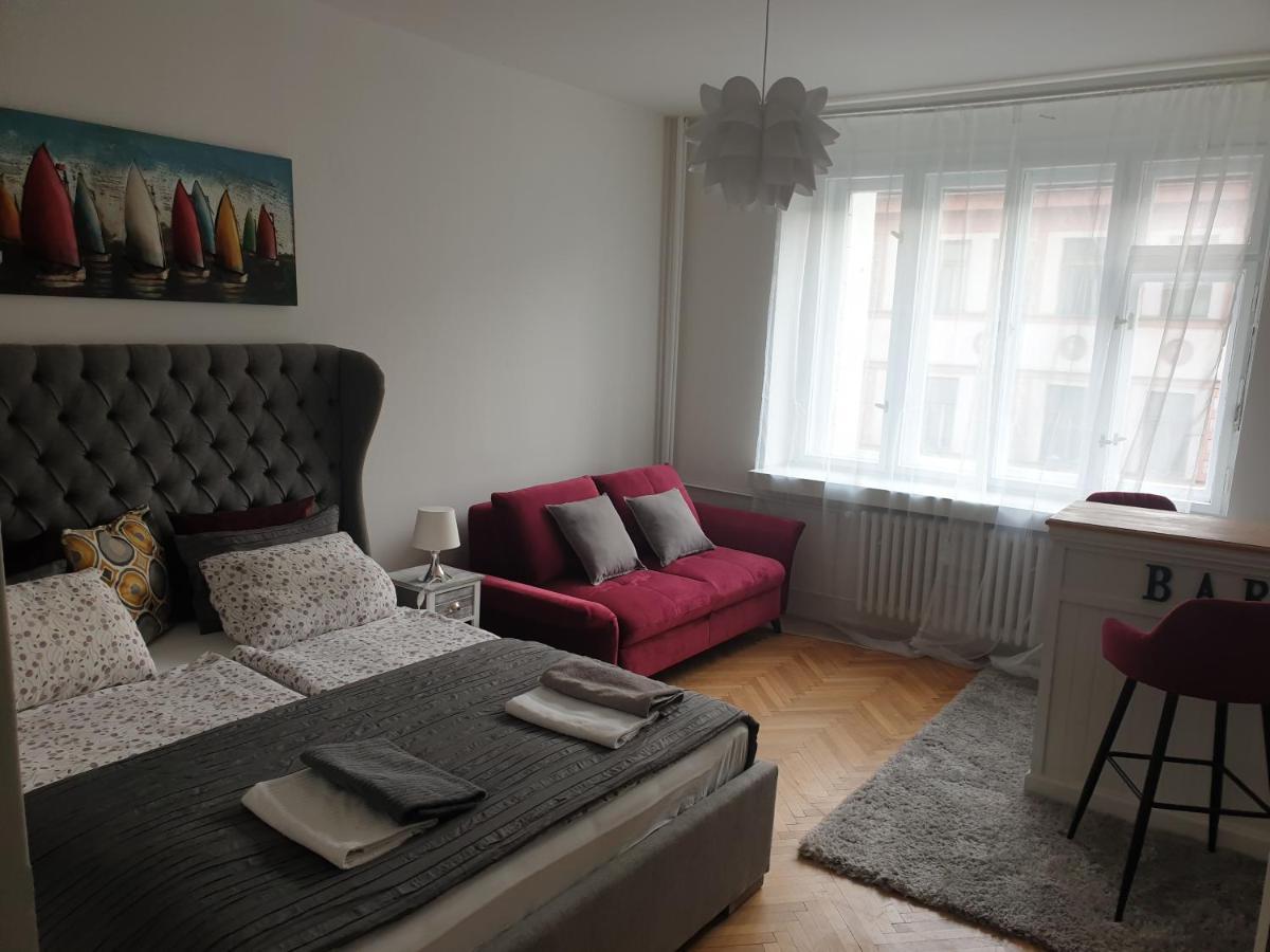 Newly Refurbished Central Prague Ngoại thất bức ảnh